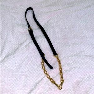 Black and gold chain bag strap